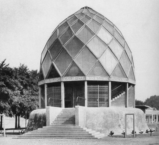 The Glass Pavilion in Cologne by German architect Bruno Taut (1914)