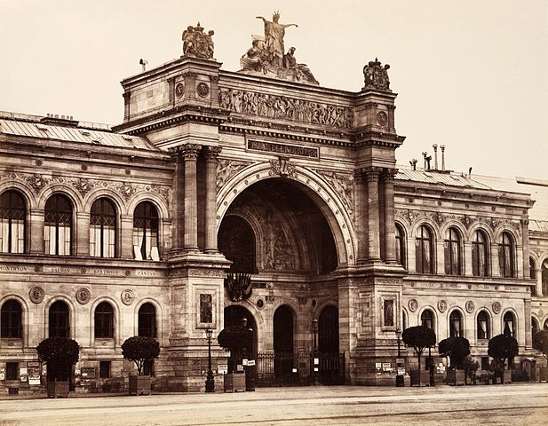 The Palais de l'Industrie, where the event took place. Photo by Édouard Baldus.